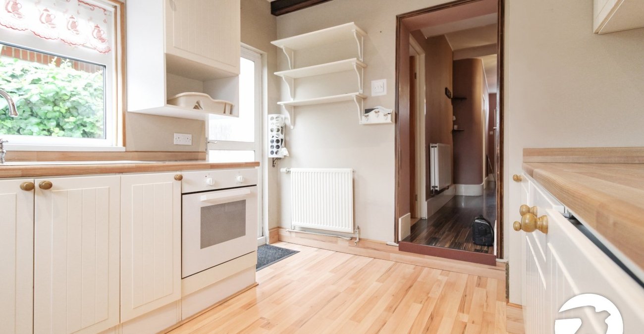2 bedroom house to rent in Gravesend | Robinson Michael & Jackson