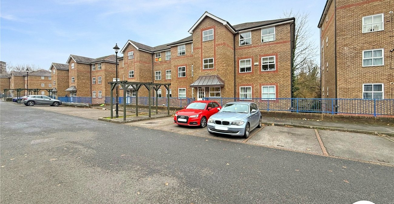 2 bedroom property to rent in Maidstone | Robinson Michael & Jackson