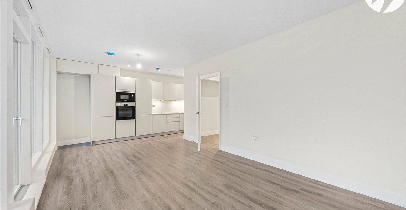 1 bedroom property to rent in 154 Crayford Road | Robinson Jackson