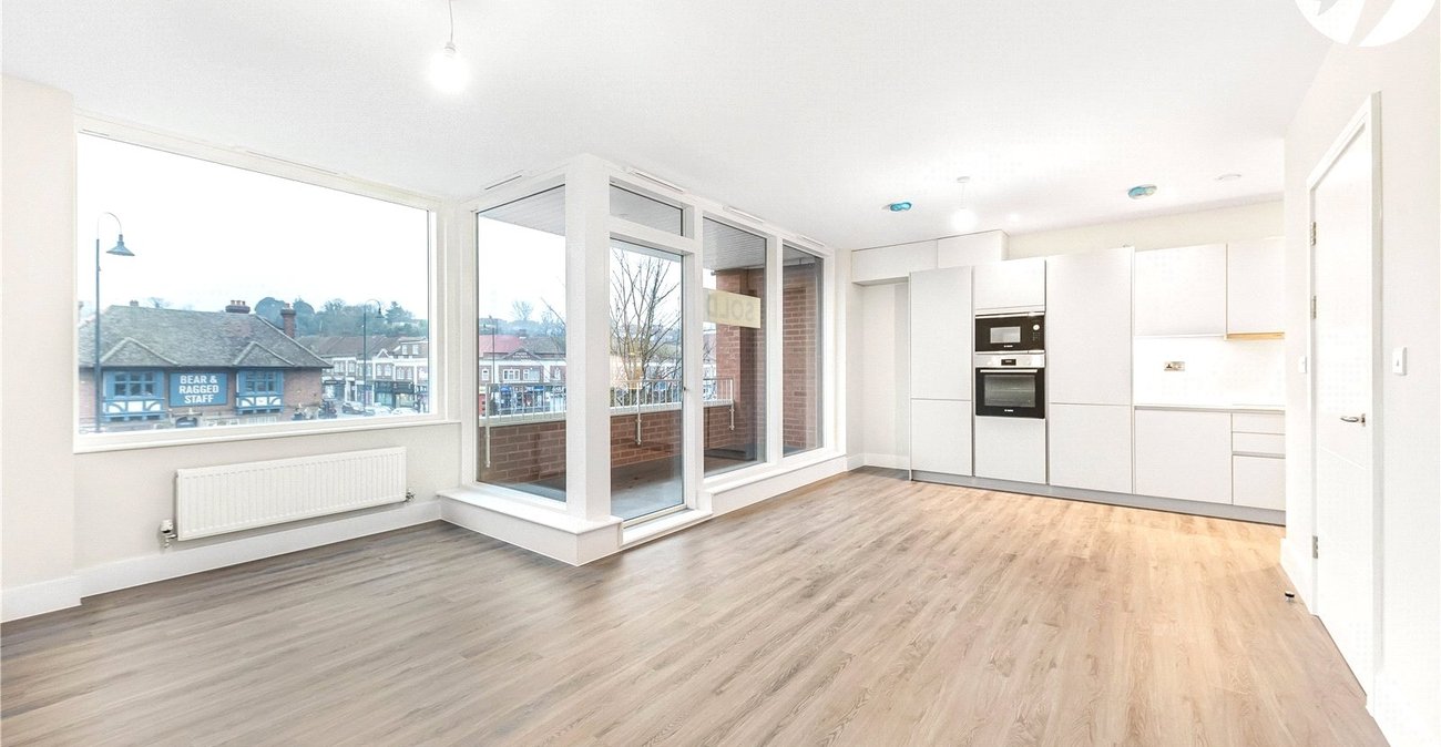 1 bedroom property to rent in 154 Crayford Road | Robinson Jackson