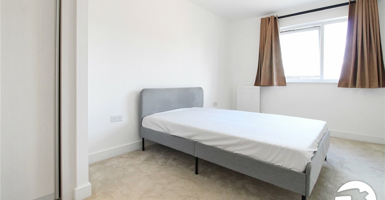 2 bedroom property to rent in Weldon | Robinson Michael & Jackson