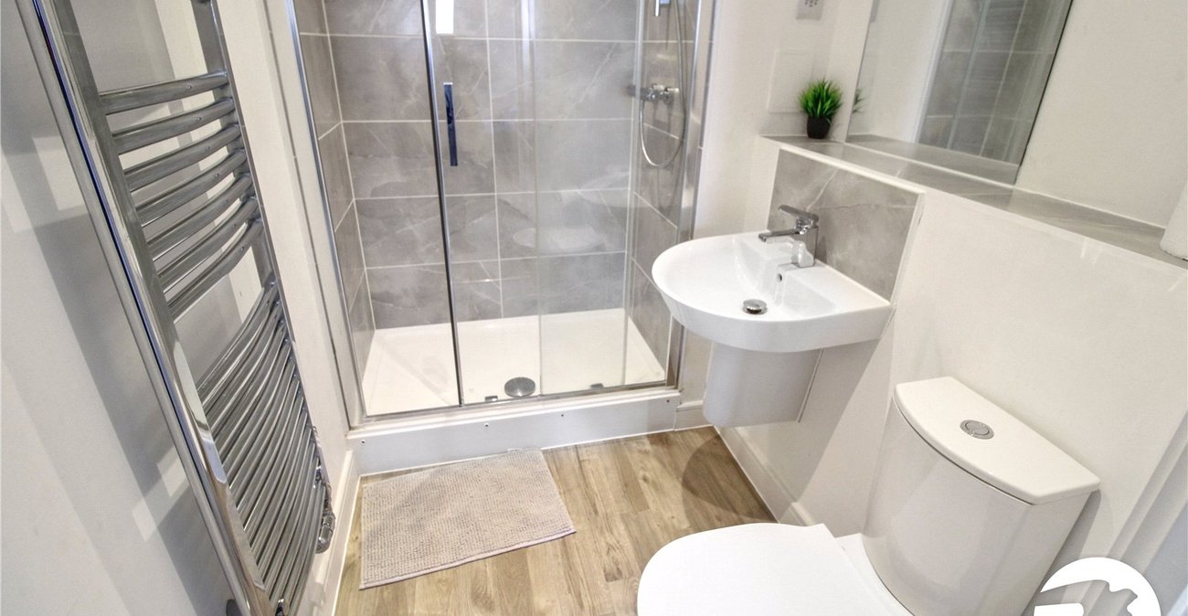 2 bedroom property to rent in Weldon | Robinson Michael & Jackson