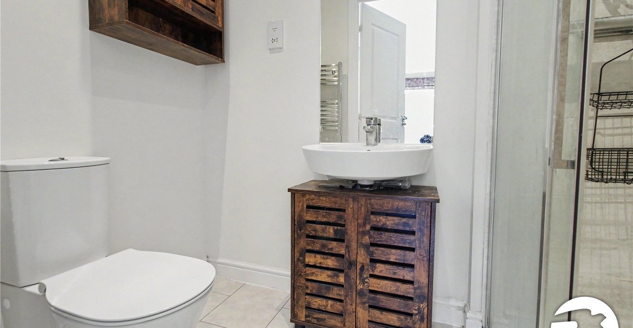 3 bedroom house to rent in Weldon | Robinson Michael & Jackson