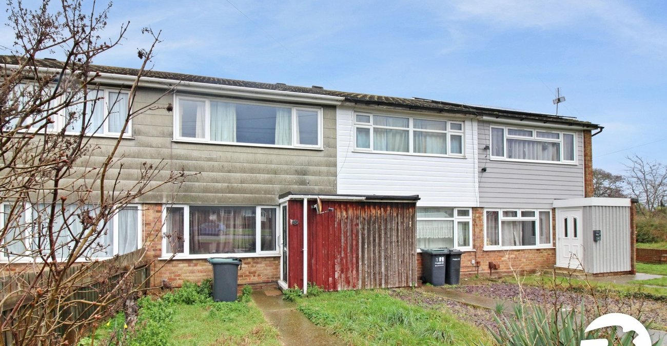 3 bedroom house to rent in Gravesend | Robinson Michael & Jackson