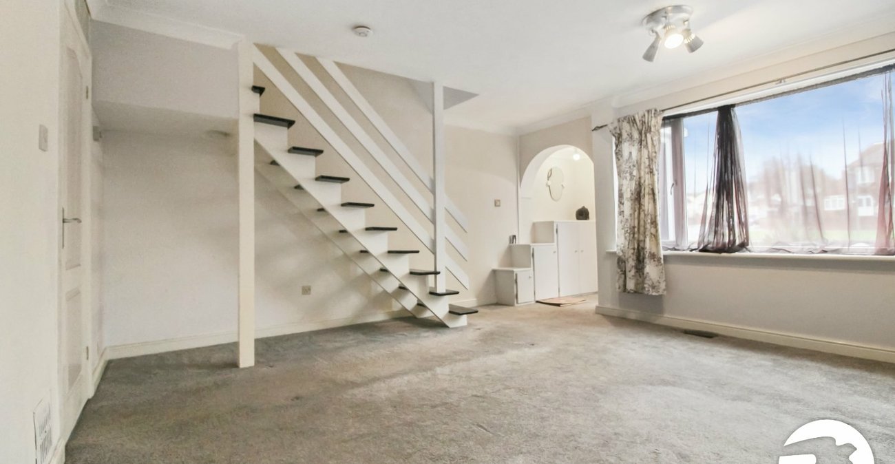 3 bedroom house to rent in Gravesend | Robinson Michael & Jackson