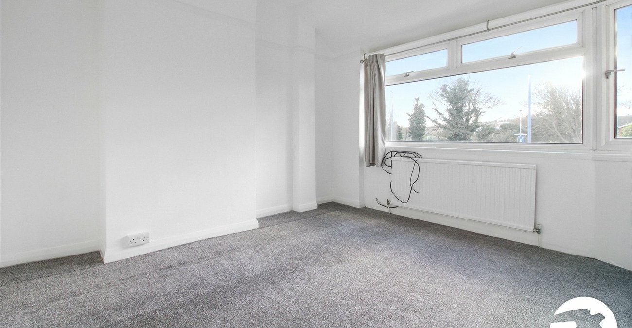 3 bedroom house to rent in Gravesend | Robinson Michael & Jackson