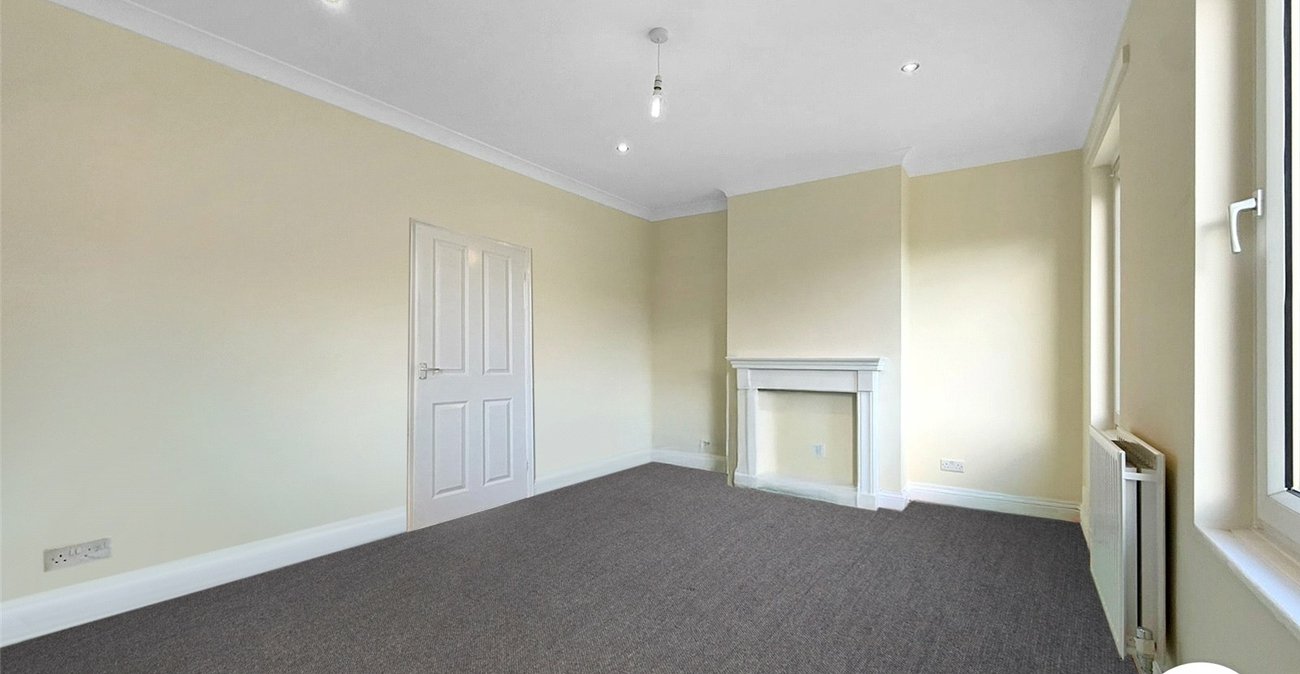 3 bedroom house to rent in Lewisham | Robinson Jackson