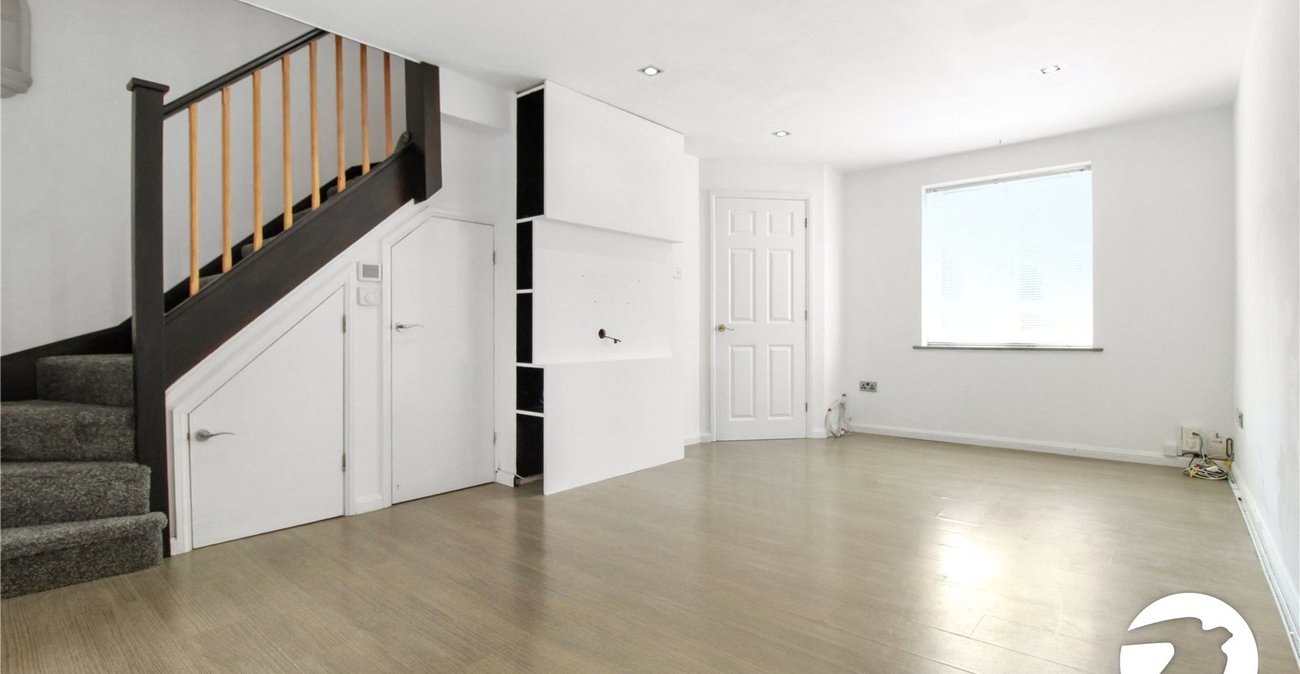 3 bedroom house to rent in Northfleet | Robinson Michael & Jackson