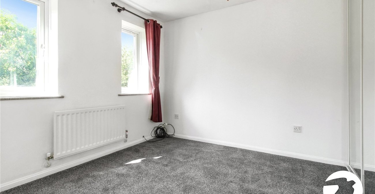 3 bedroom house to rent in Northfleet | Robinson Michael & Jackson