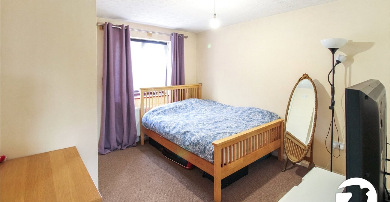 2 bedroom house to rent in Northfleet | Robinson Michael & Jackson
