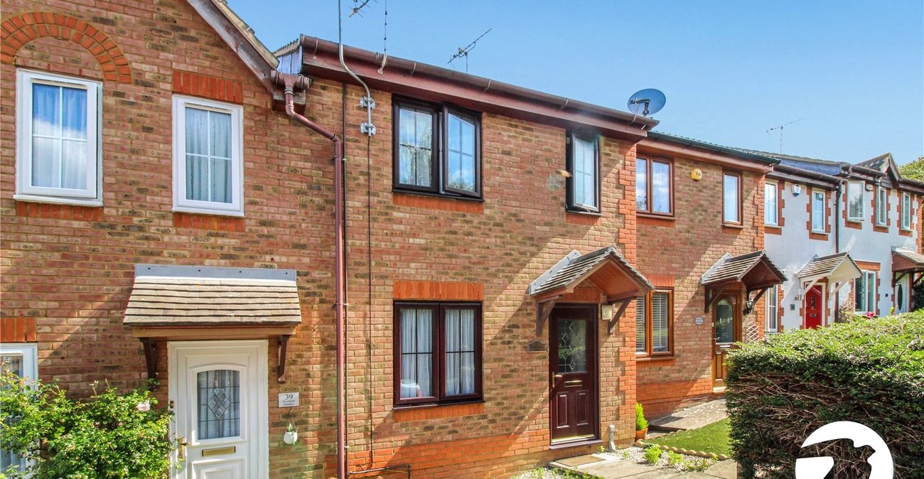 2 bedroom house to rent in Northfleet | Robinson Michael & Jackson