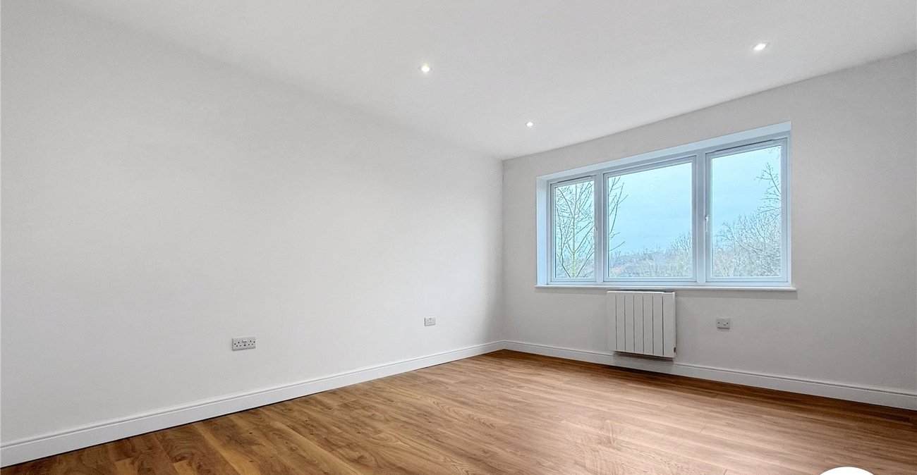 2 bedroom property to rent in Maidstone | Robinson Michael & Jackson