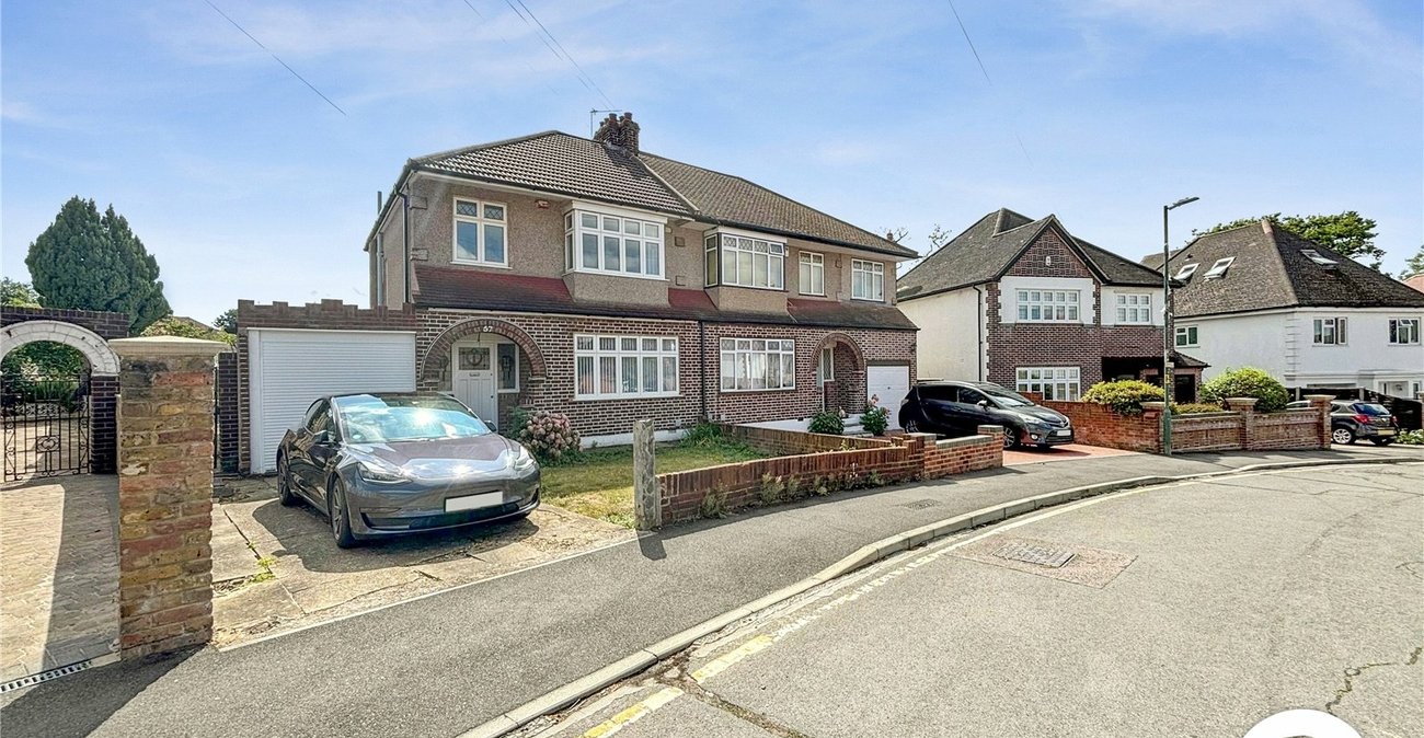 3 bedroom house to rent in Bexleyheath | Robinson Jackson