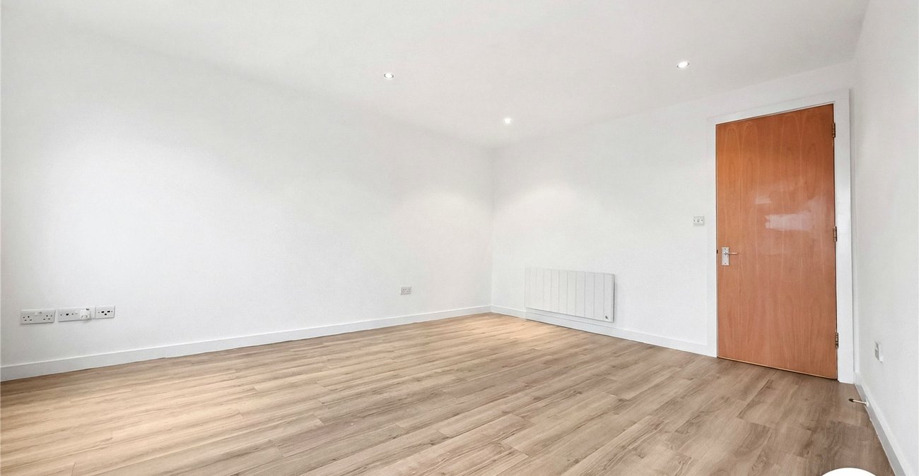 1 bedroom property to rent in London | Robinson Jackson