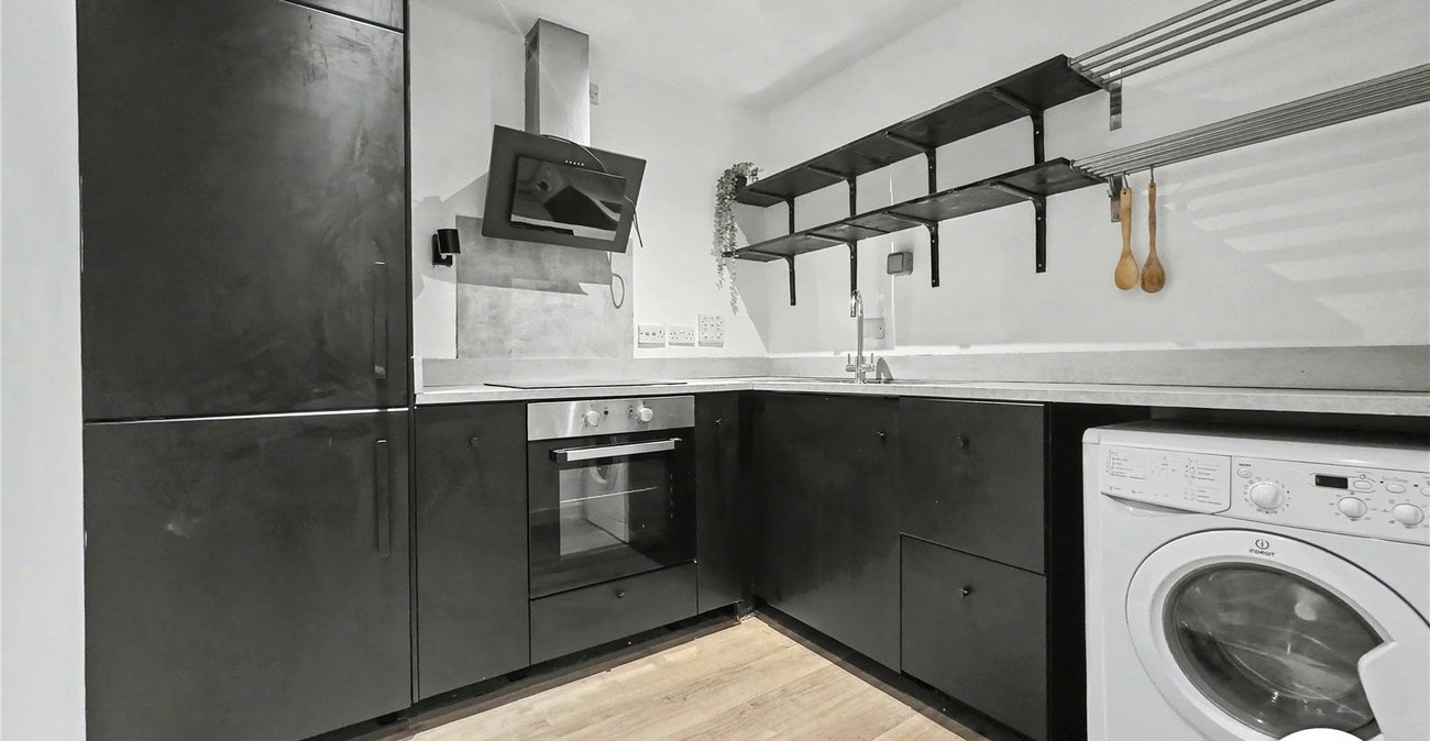 1 bedroom property to rent in London | Robinson Jackson