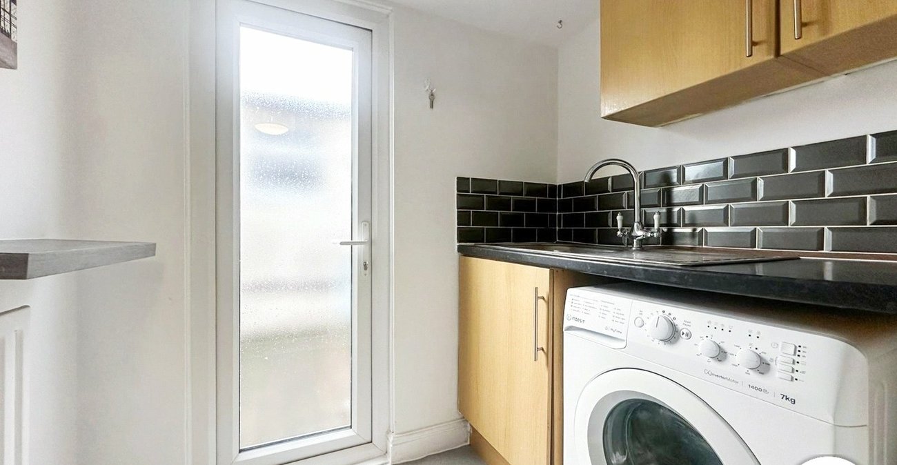 2 bedroom property to rent in Welling | 