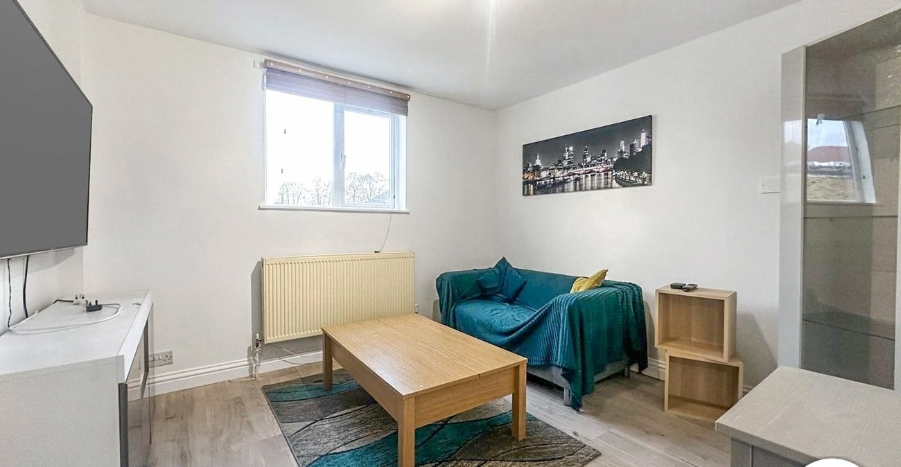 2 bedroom property to rent in Welling | 
