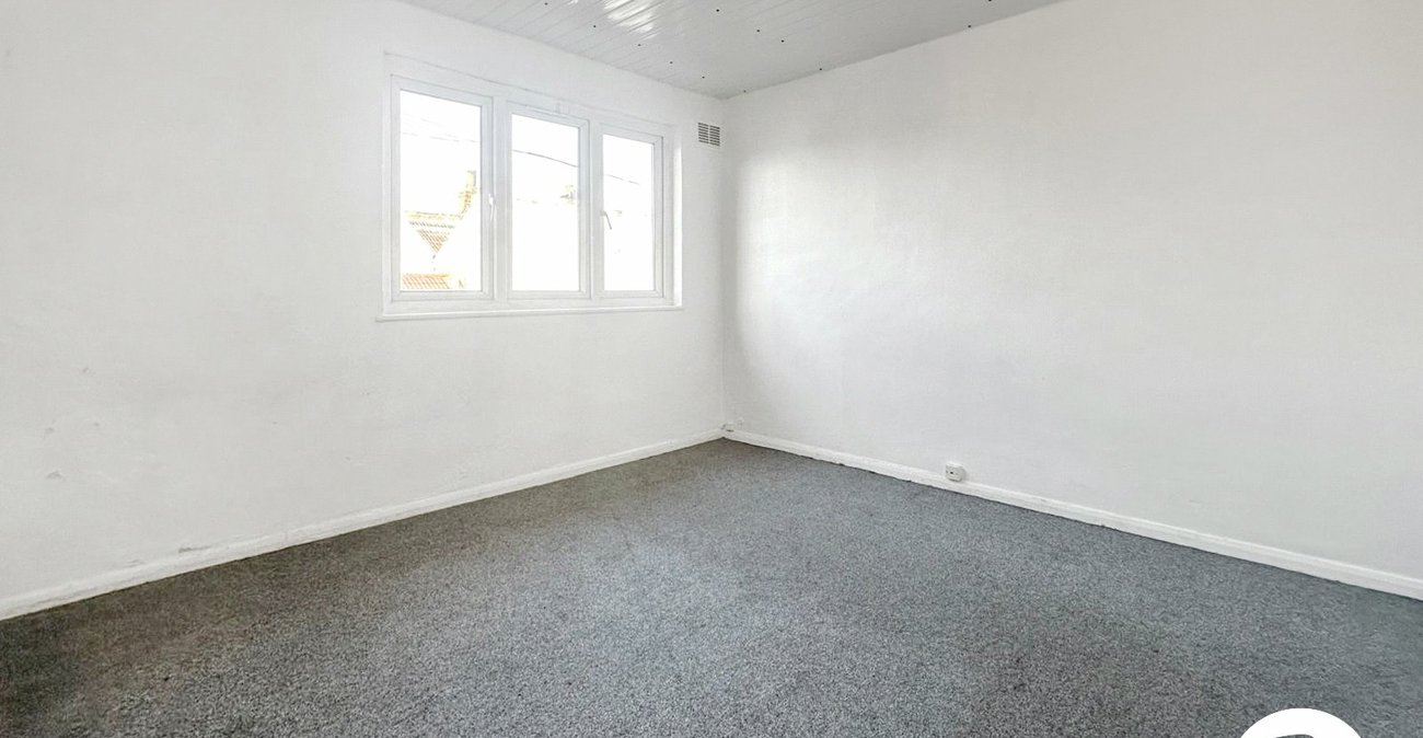 3 bedroom house to rent in London | 