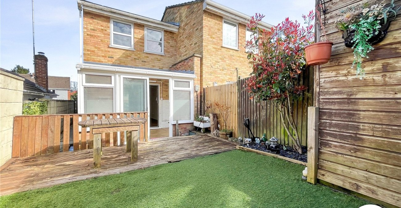 2 bedroom house to rent in Chatham | Robinson Michael & Jackson