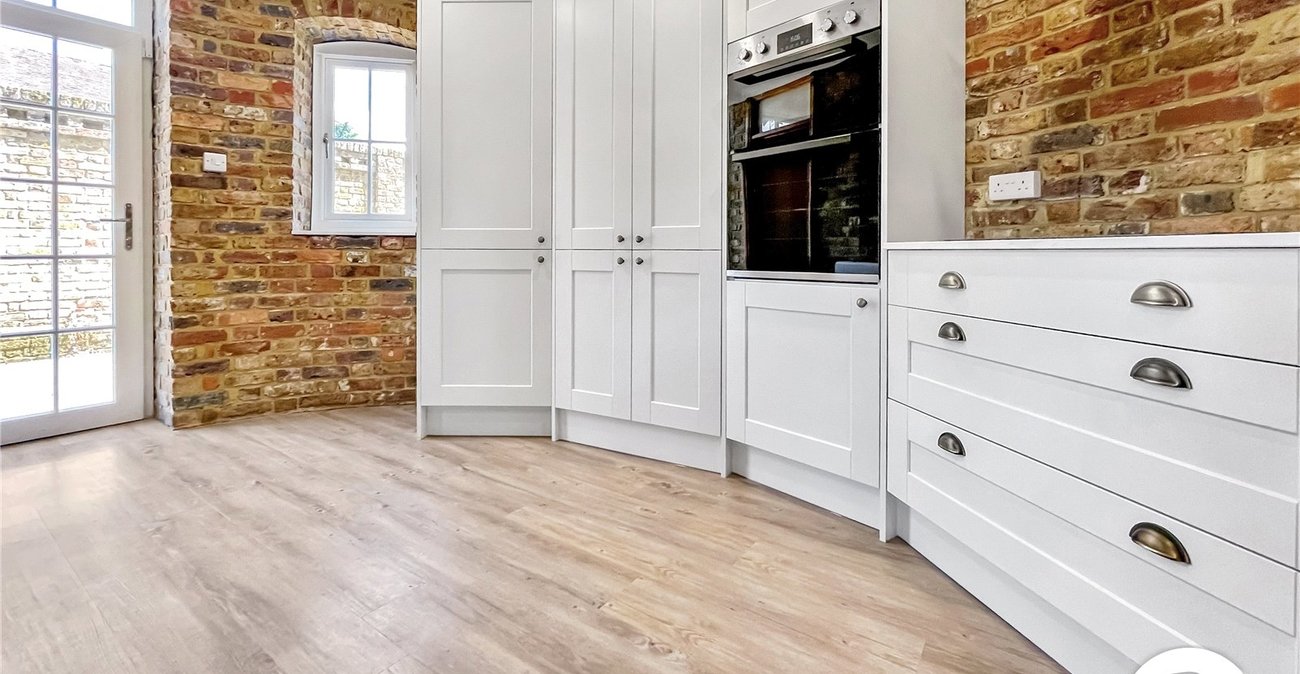 3 bedroom house to rent in Detling | Robinson Michael & Jackson