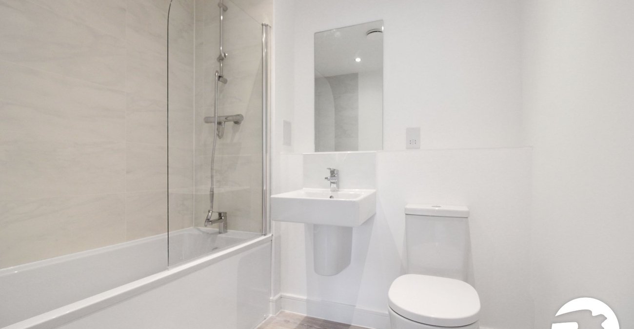 2 bedroom property to rent in Alkerden | Robinson Michael & Jackson