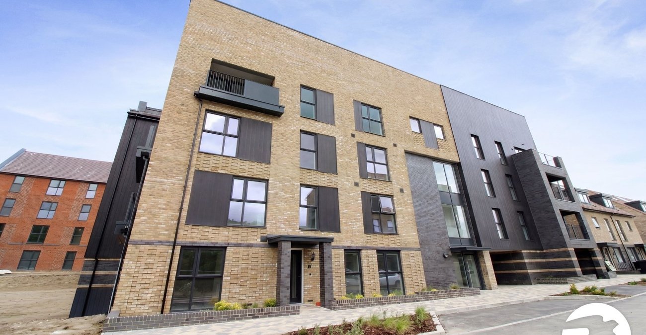 2 bedroom property to rent in Alkerden | Robinson Michael & Jackson