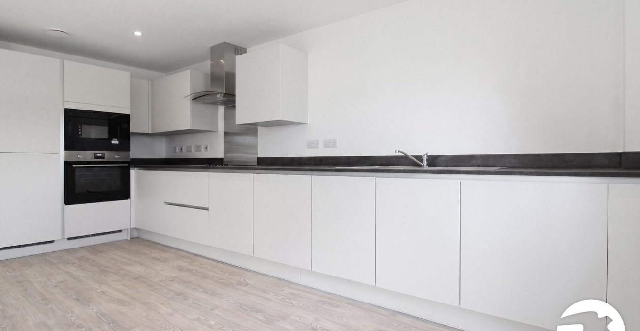 2 bedroom property to rent in Alkerden | Robinson Michael & Jackson