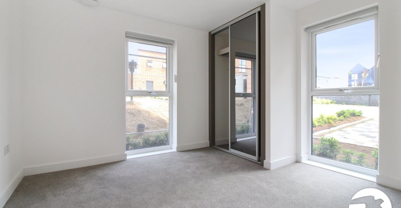 2 bedroom property to rent in Alkerden | Robinson Michael & Jackson