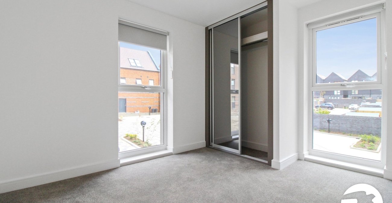 2 bedroom property to rent in Alkerden | Robinson Michael & Jackson