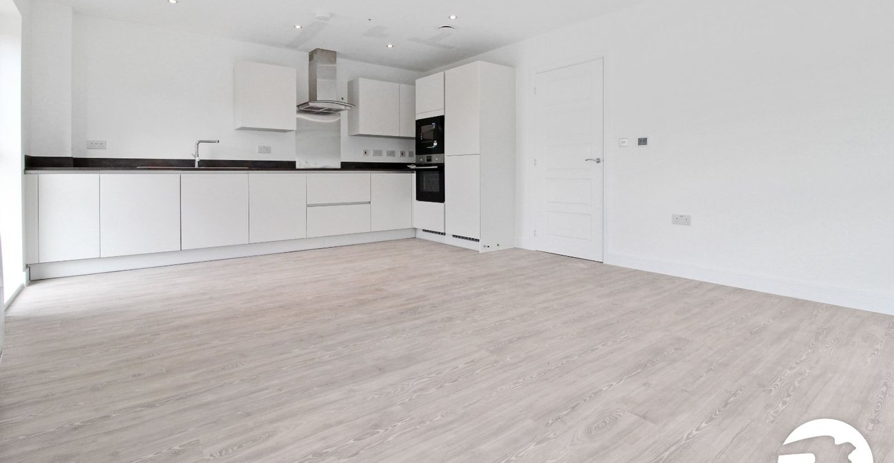 2 bedroom property to rent in Alkerden | Robinson Michael & Jackson