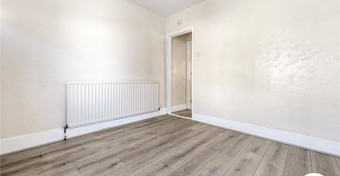 2 bedroom house to rent in Gillingham | Robinson Michael & Jackson