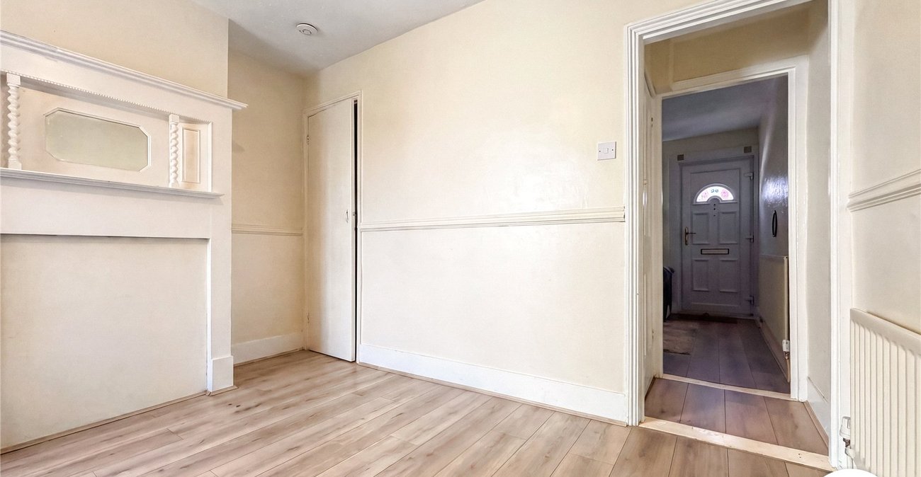 2 bedroom house to rent in Gillingham | Robinson Michael & Jackson