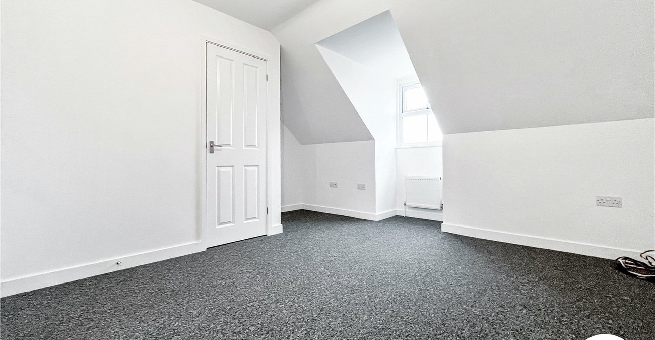 3 bedroom house to rent in Chatham | Robinson Michael & Jackson