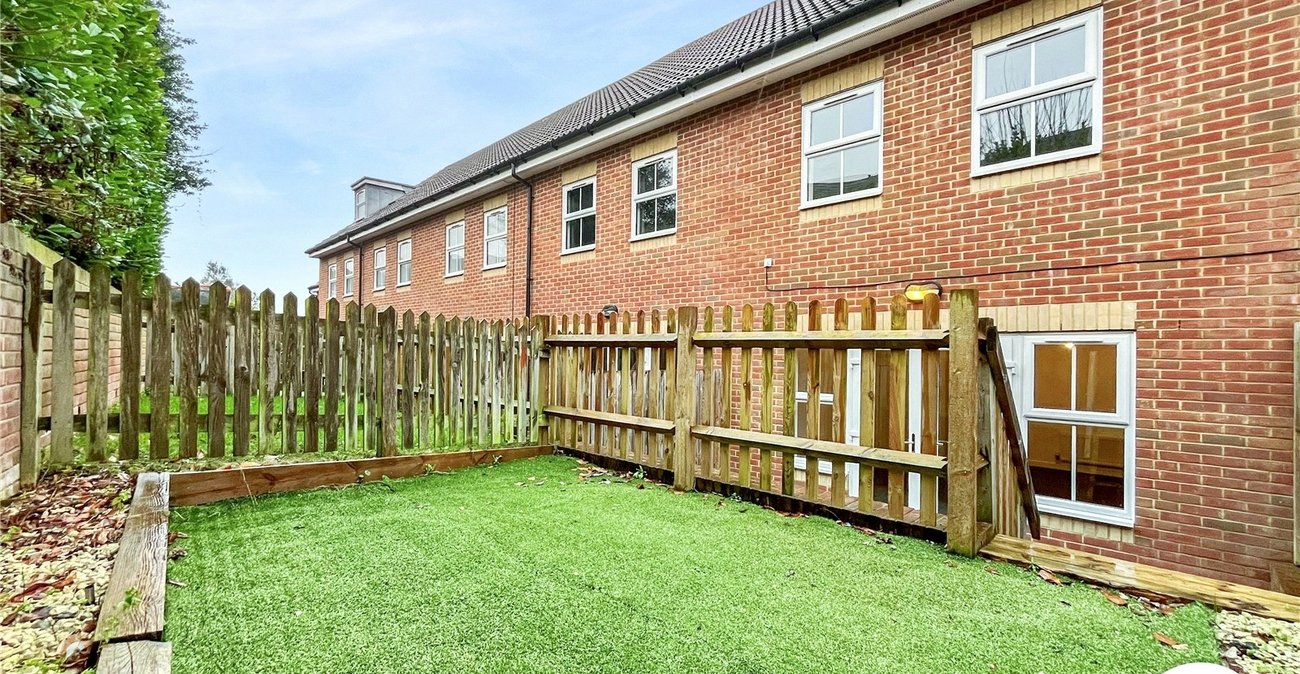 3 bedroom house to rent in Chatham | Robinson Michael & Jackson