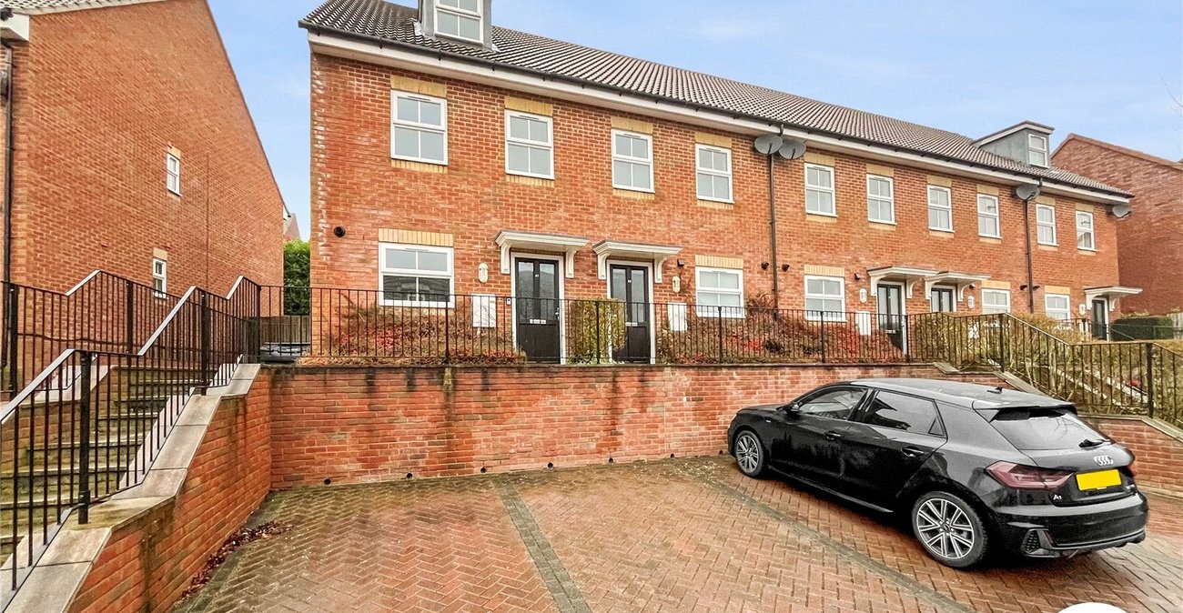 3 bedroom house to rent in Chatham | Robinson Michael & Jackson