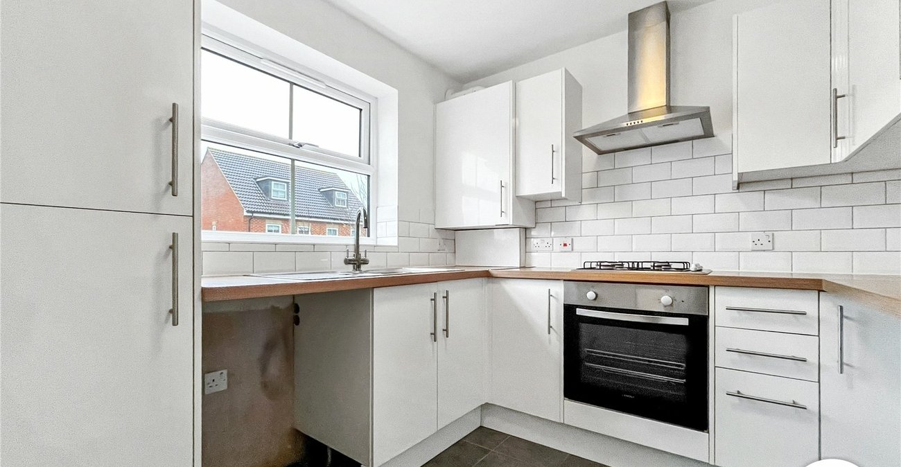 3 bedroom house to rent in Chatham | Robinson Michael & Jackson