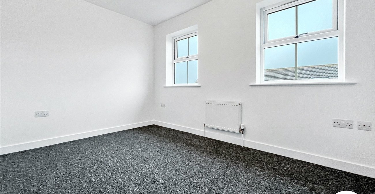 3 bedroom house to rent in Chatham | Robinson Michael & Jackson