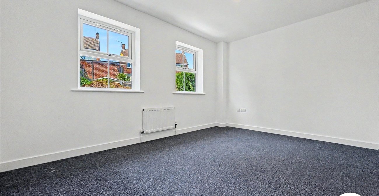 3 bedroom house to rent in Chatham | Robinson Michael & Jackson