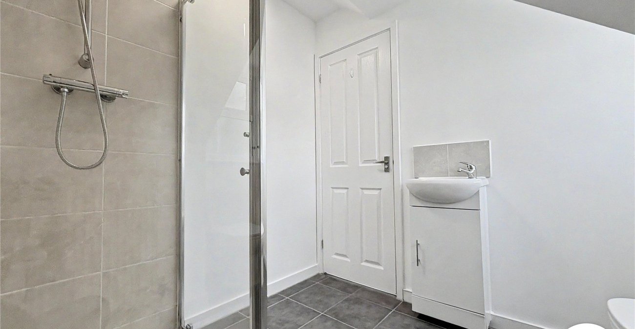 3 bedroom house to rent in Chatham | Robinson Michael & Jackson