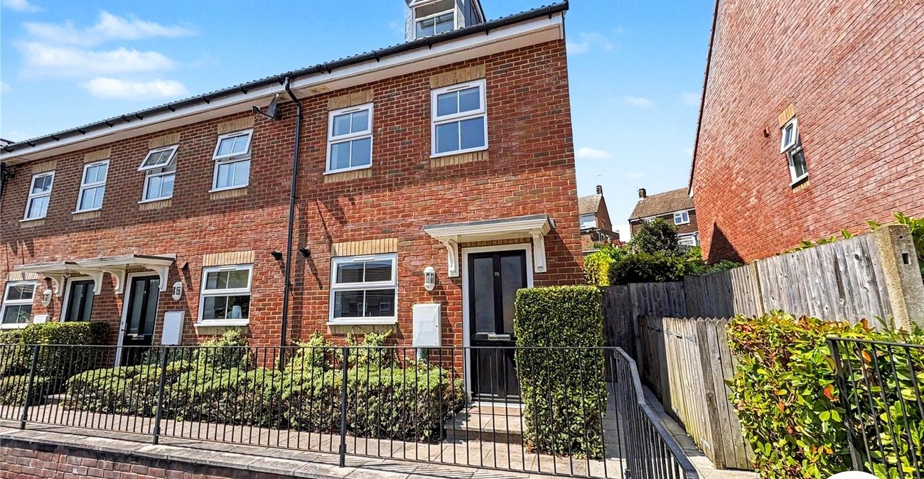 3 bedroom house to rent in Chatham | Robinson Michael & Jackson