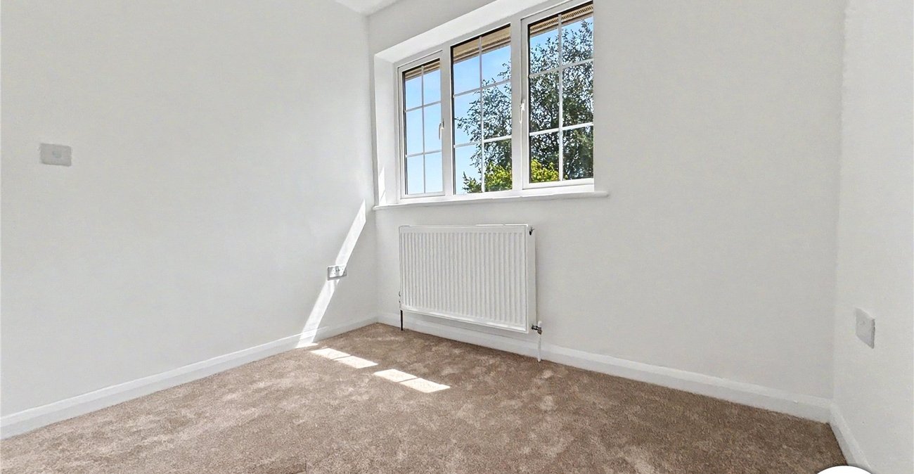 3 bedroom house to rent in Rochester | Robinson Michael & Jackson