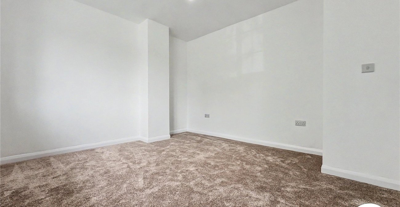 3 bedroom house to rent in Rochester | Robinson Michael & Jackson