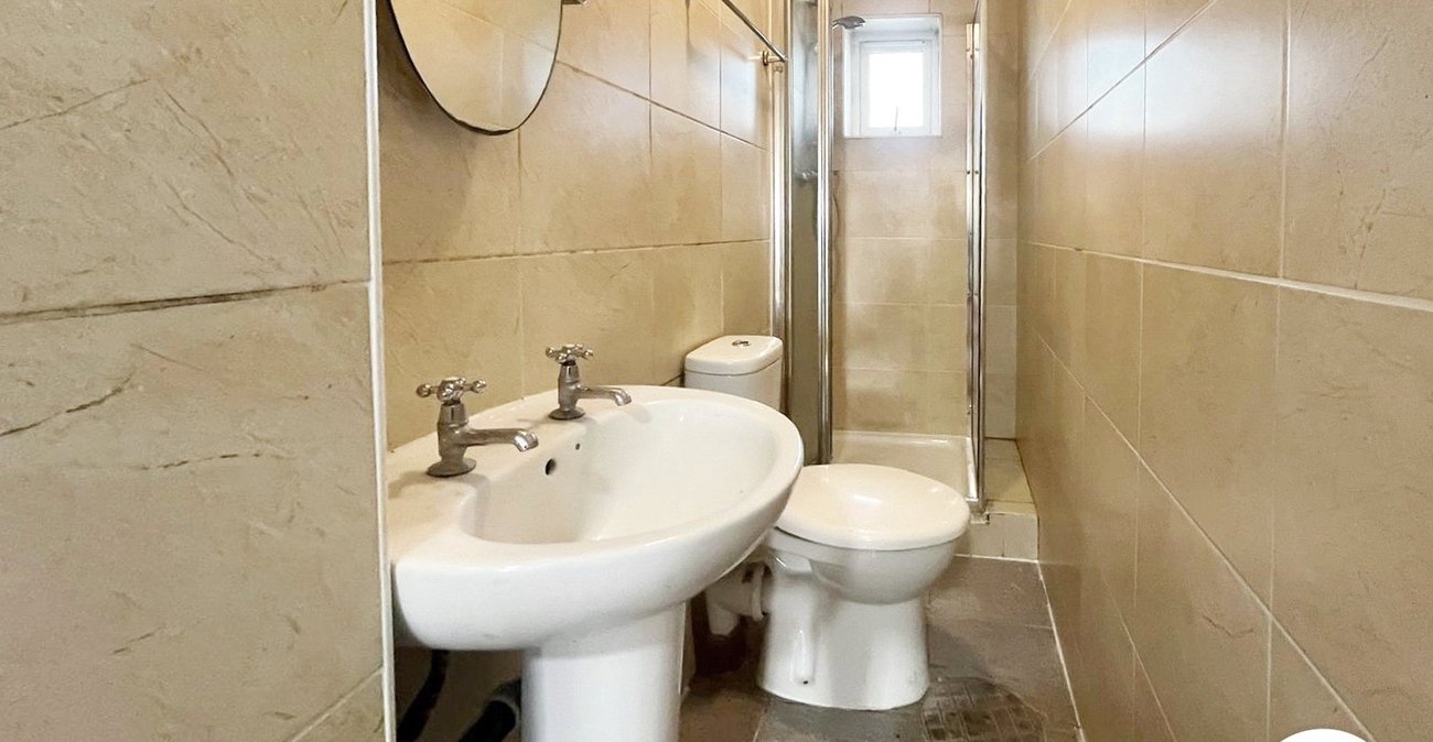 3 bedroom house to rent in Sidcup | Robinson Jackson