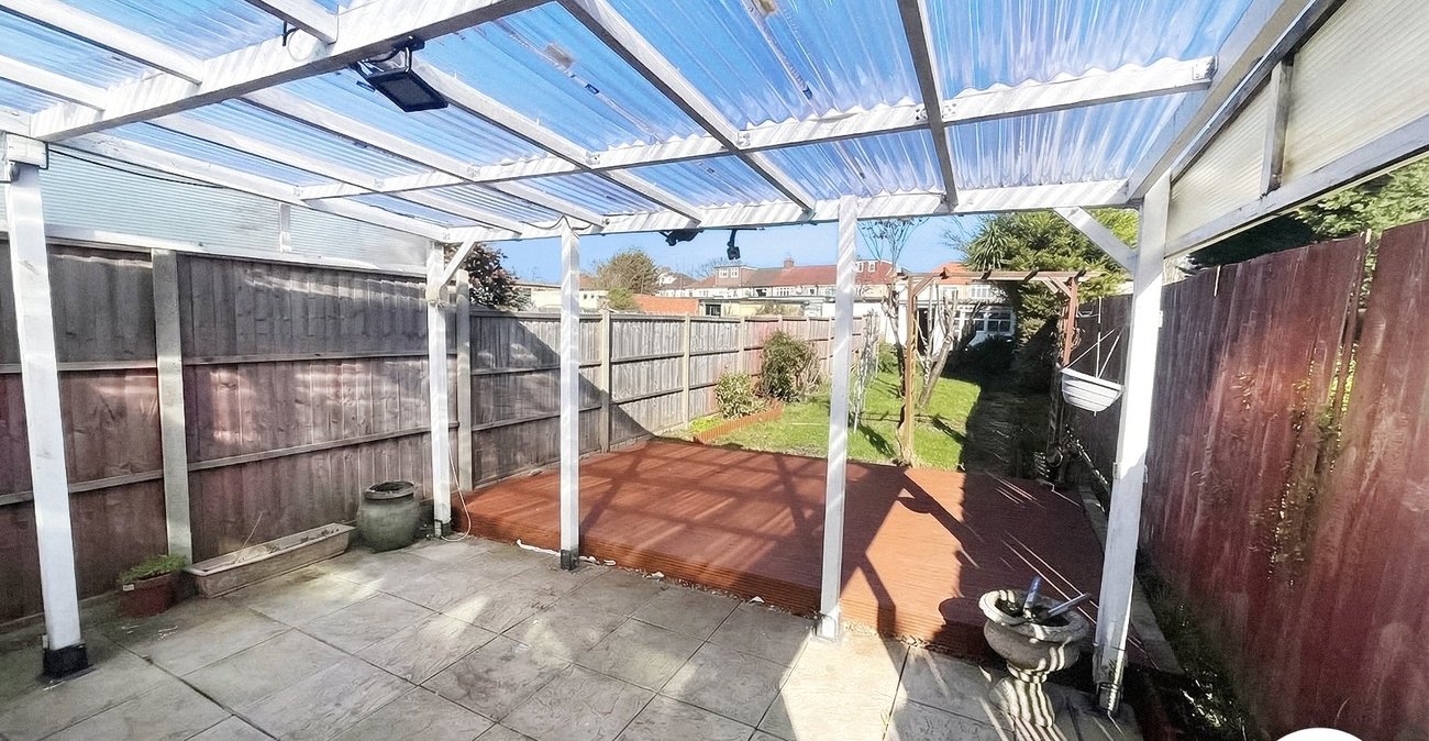 3 bedroom house to rent in Sidcup | Robinson Jackson