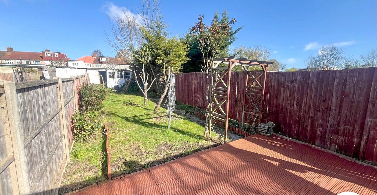 3 bedroom house to rent in Sidcup | Robinson Jackson