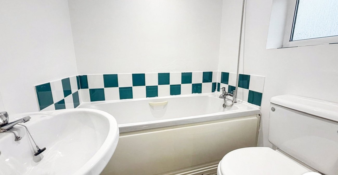 1 bedroom house to rent in Sittingbourne | Robinson Michael & Jackson