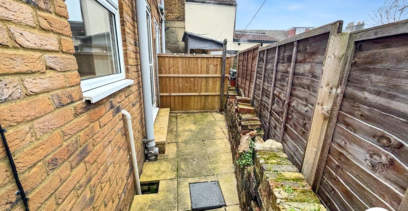 1 bedroom house to rent in Sittingbourne | Robinson Michael & Jackson