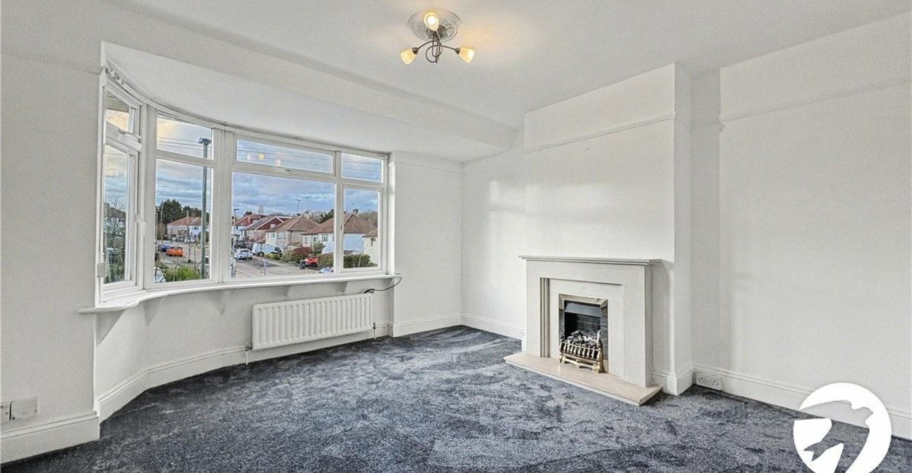 2 bedroom property to rent in Orpington | Robinson Jackson