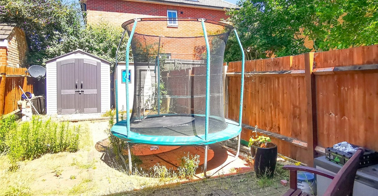 3 bedroom house to rent in Erith | Robinson Jackson