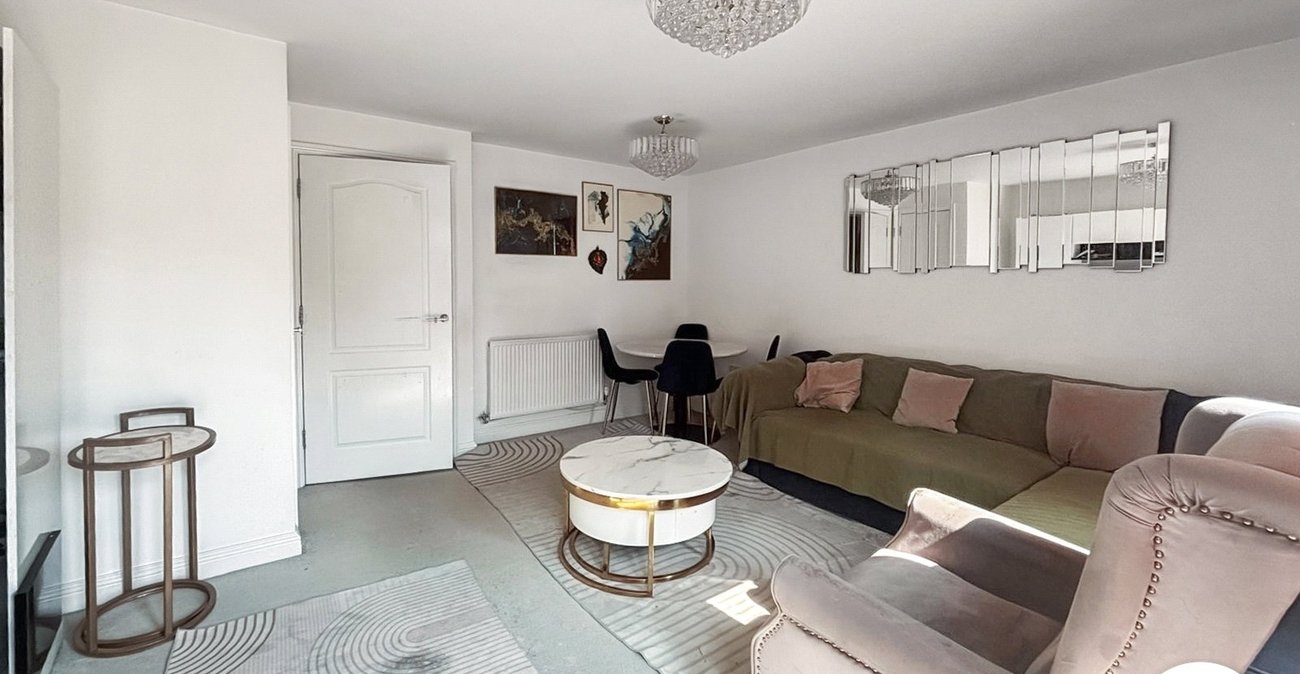 3 bedroom house to rent in Slade Green | Robinson Jackson